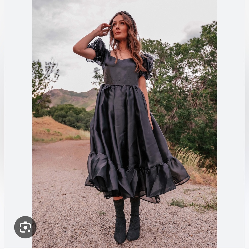 NWT JessaKae Amelia in Black Size Small